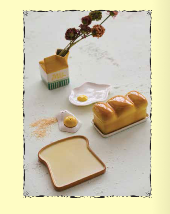 Hand-Painted Stoneware Egg Shaped Salt + Pepper Set – White & Yellow