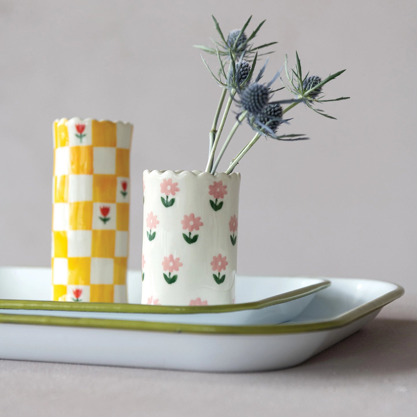 Floral Flower Vase w Scalloped Edge