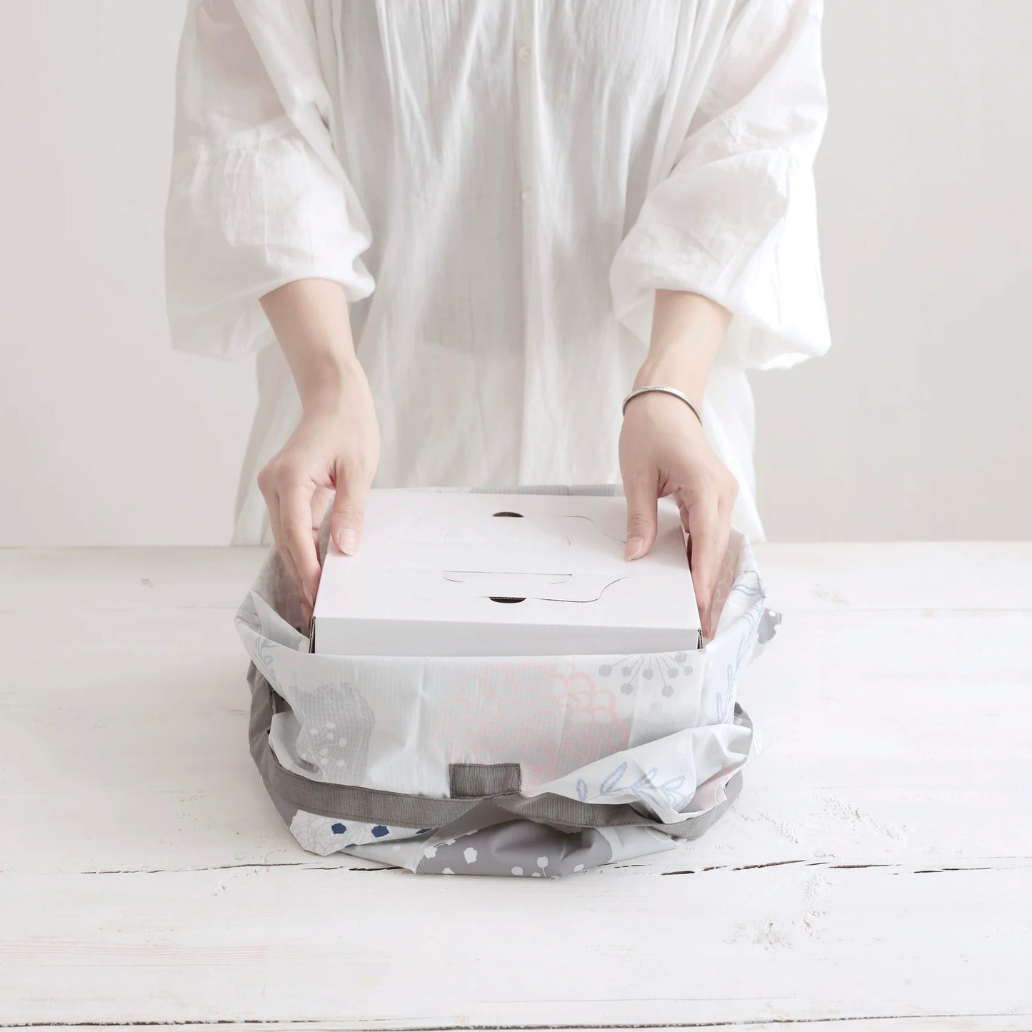 Shupatto Compact Bag Drop Medium Poppy