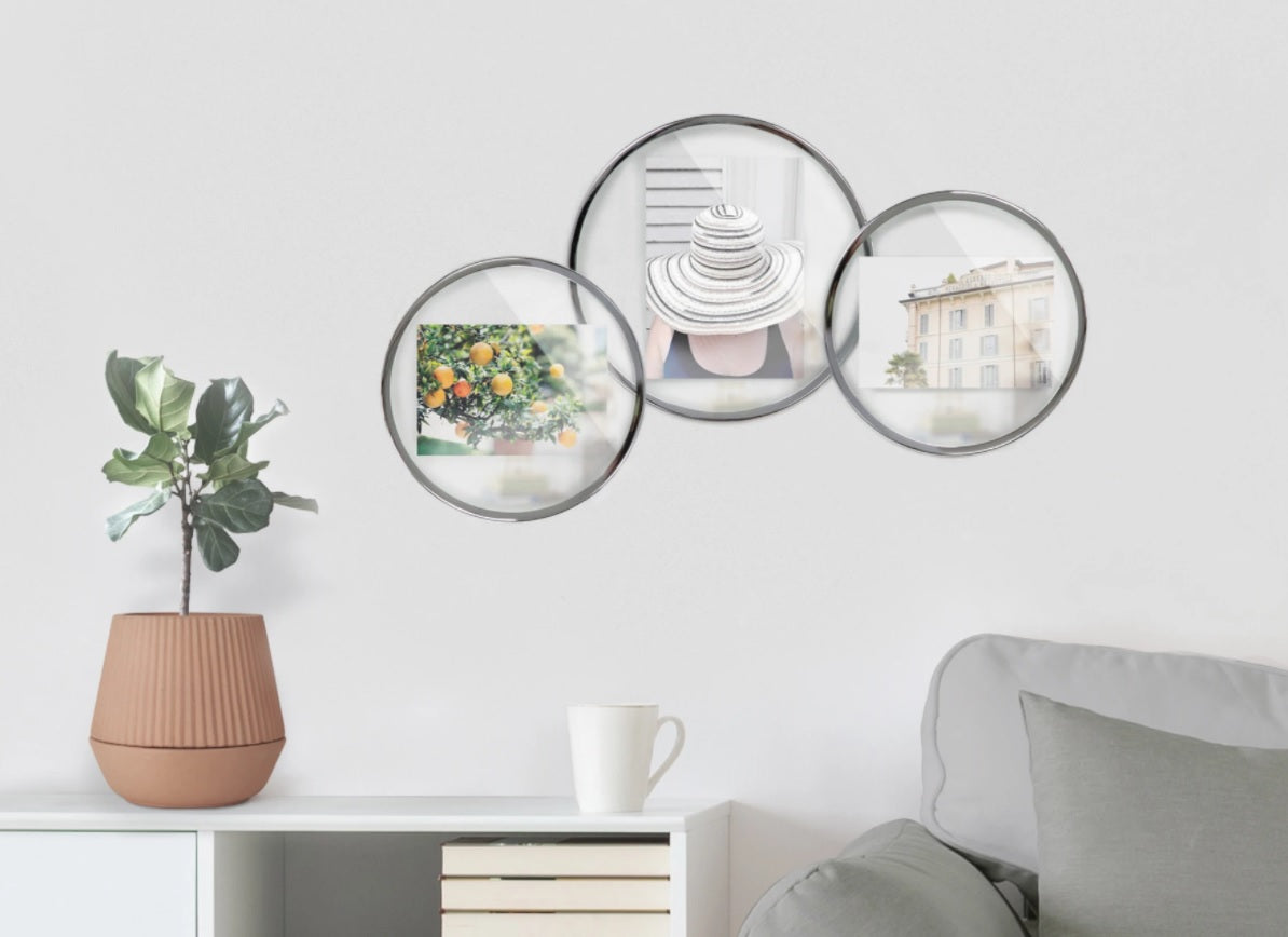 Infinity Chrome Floating Picture Frame - 5" X 7"