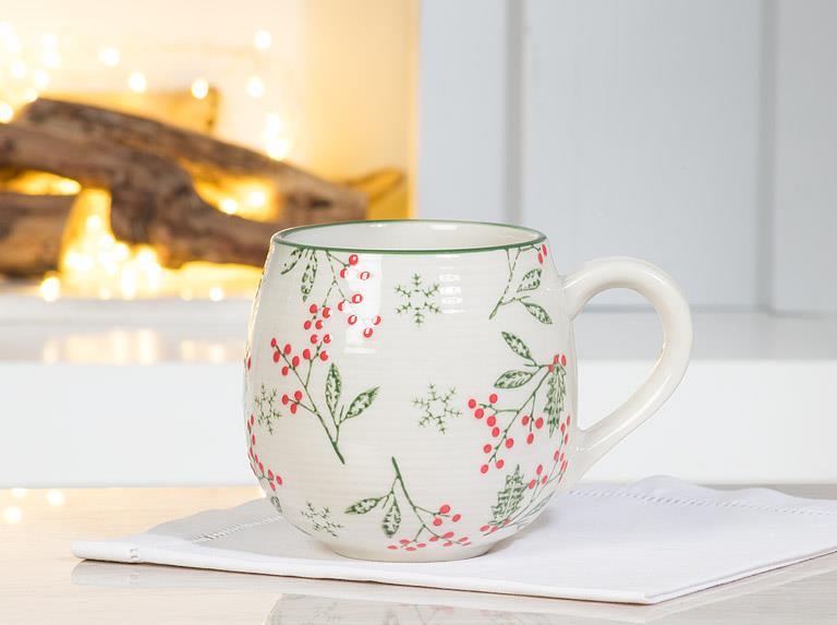 Holly Stoneware Ball Mug