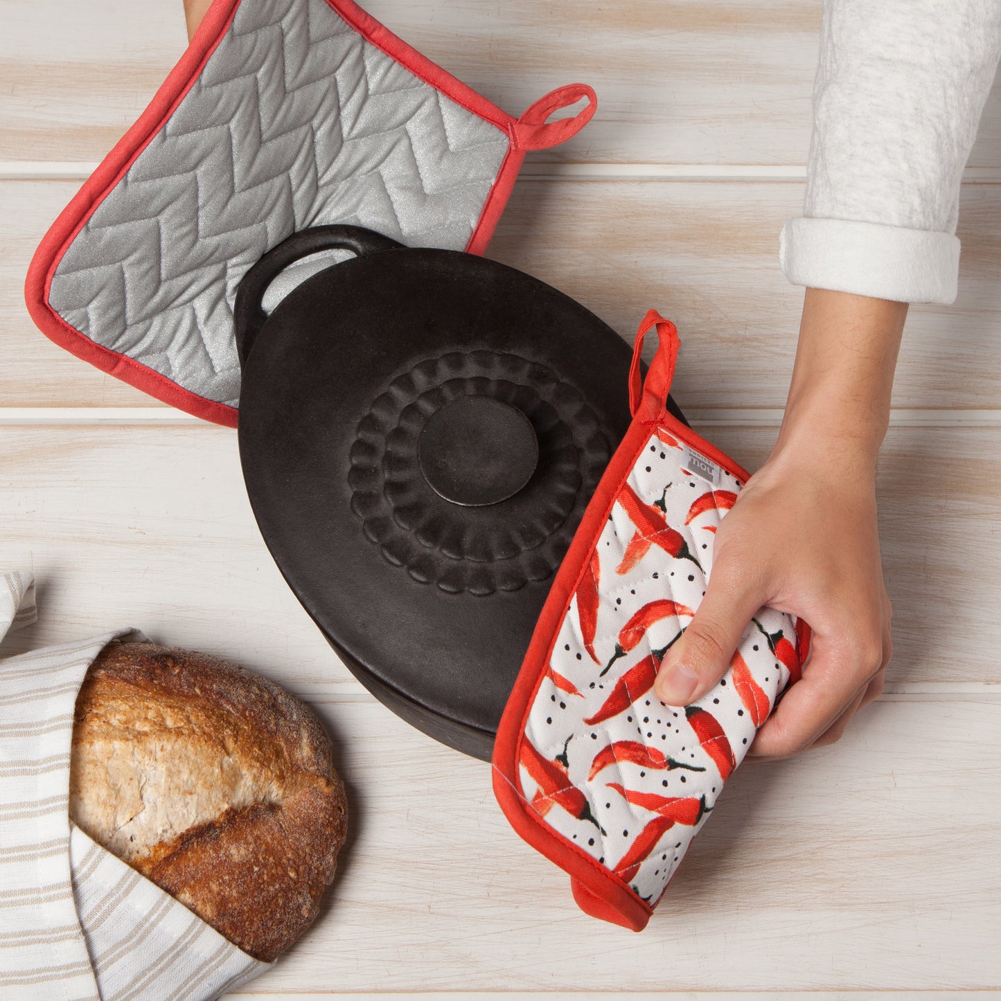 Caliente Chilis Pot Holder