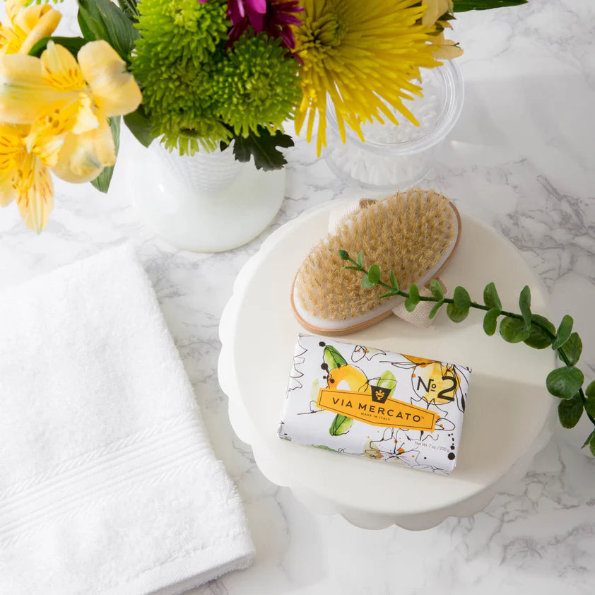 Via Mercato No.2 Soap - Green Tea + White Musk
