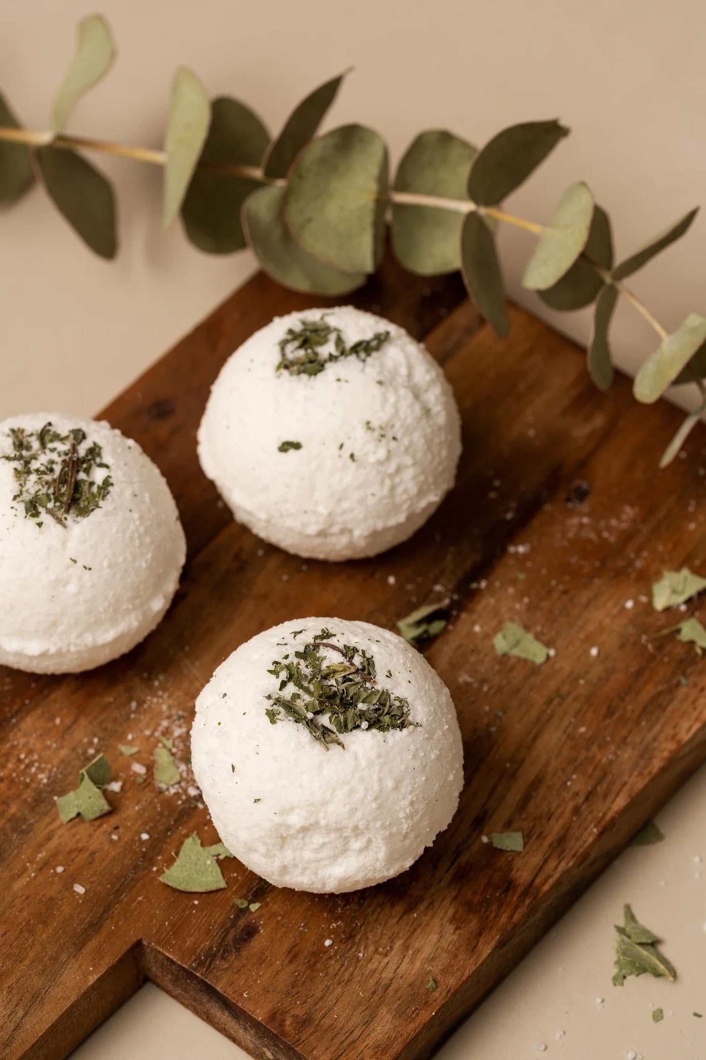 Peppermint + Eucalyptus Bath Bomb