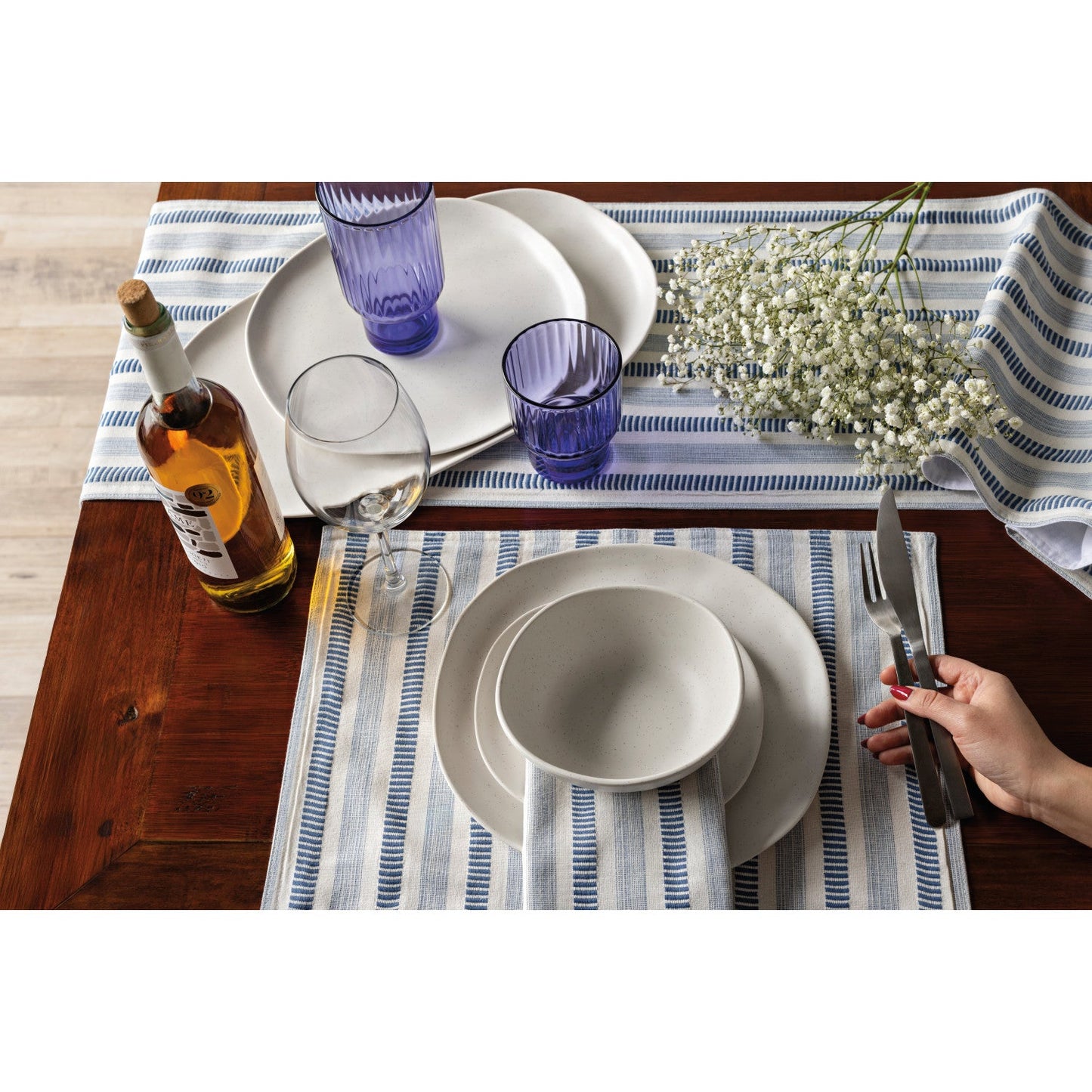 Breeze Table Runner
