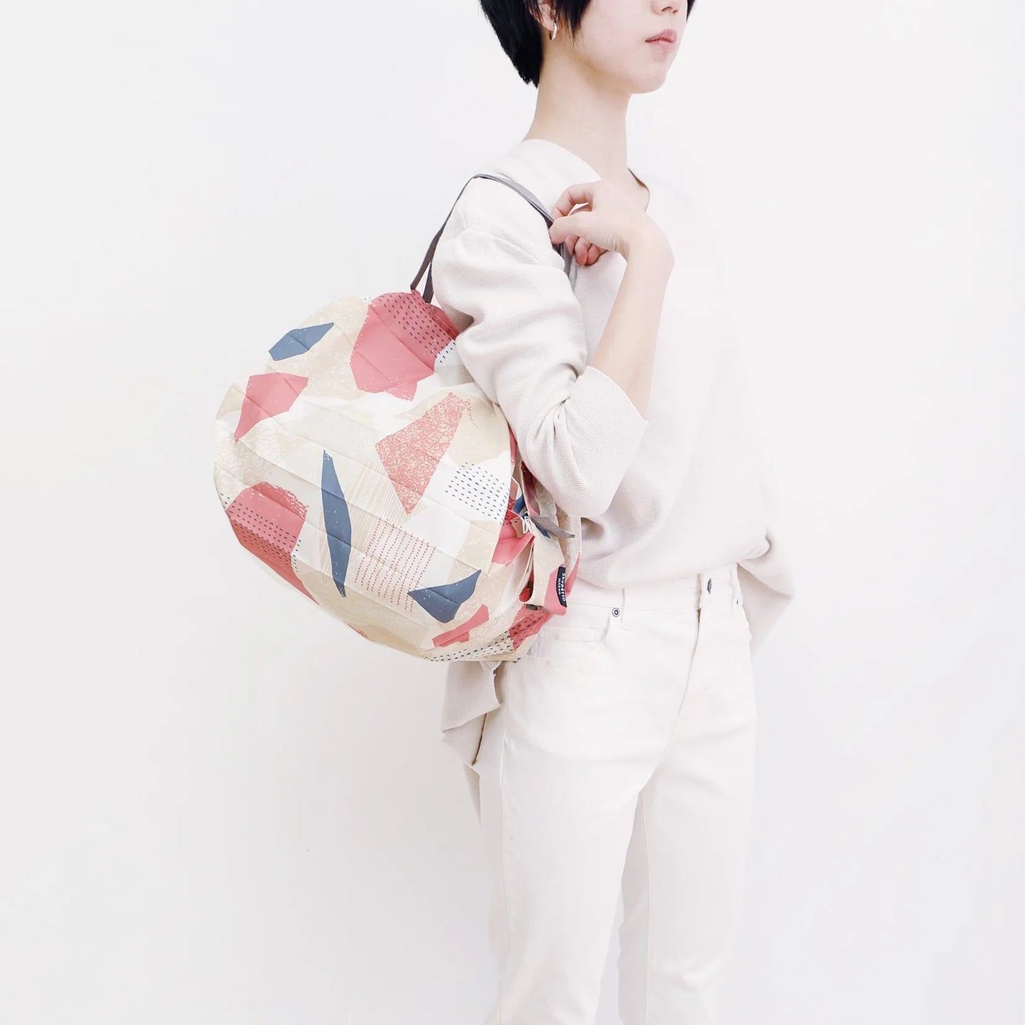 Shupatto Compact Reusable Bag Medium Hagire