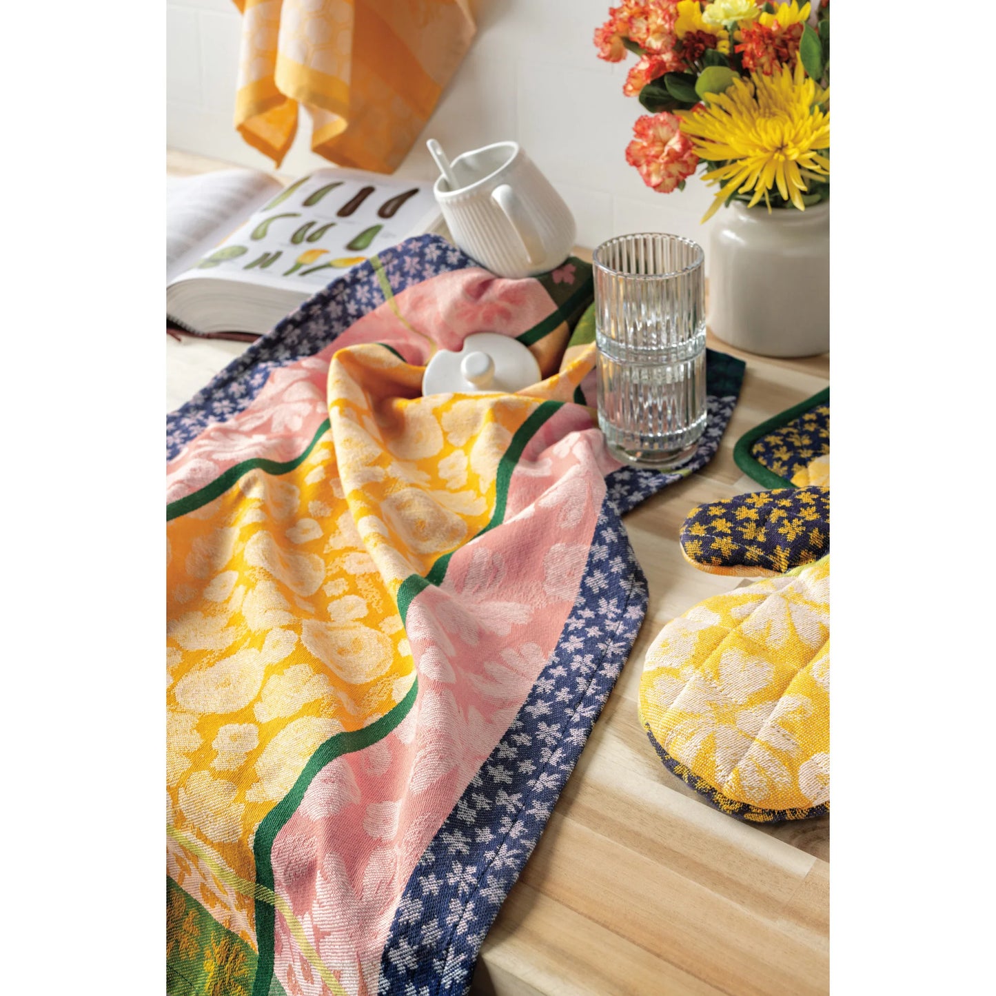 Full Bloom Chef Oven Mitt Set Of 2