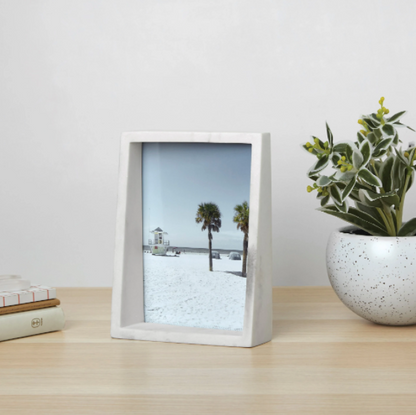 Edge Marble Photo Frame 5" X 7"